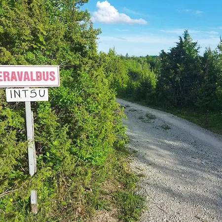 Campsite Intsu Suvemaja