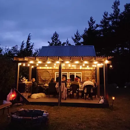 Campsite Intsu Suvemaja *
