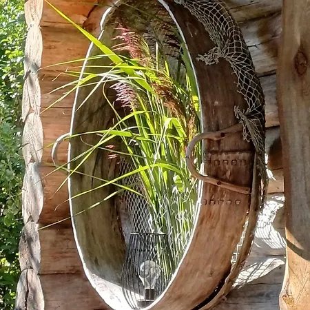 Intsu Suvemaja * Liiva (Saaremaa)