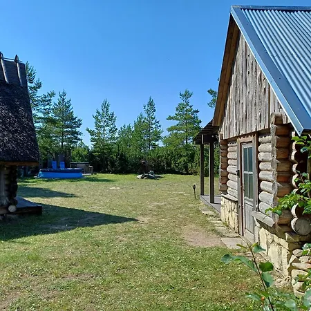 Intsu Suvemaja مكان تخييم *