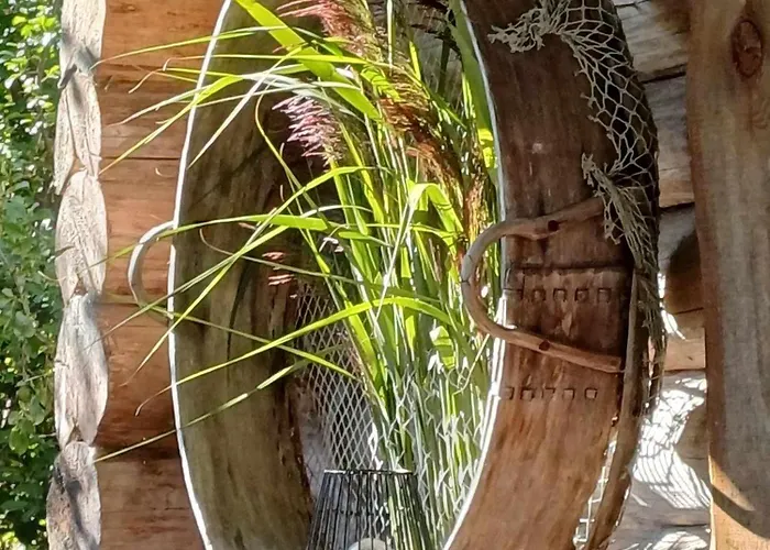 Intsu Suvemaja * Liiva (Saaremaa)