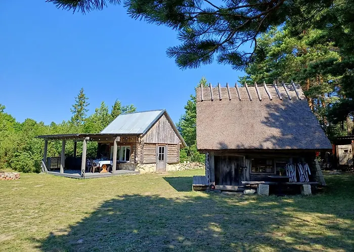 Intsu Suvemaja Campsite